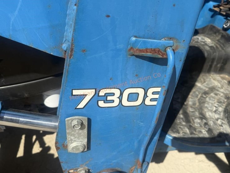 new-holland-1530-image-14