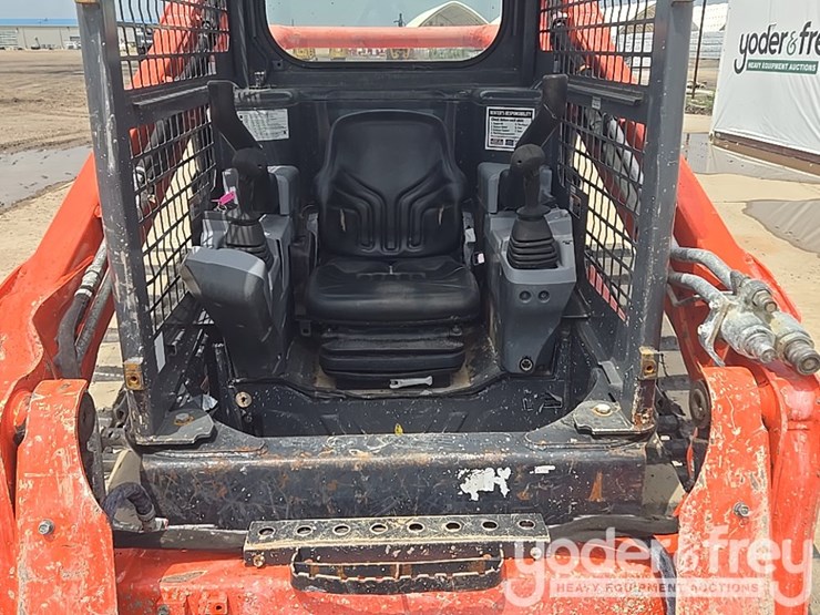 2021-kubota-svl65-2-image-51