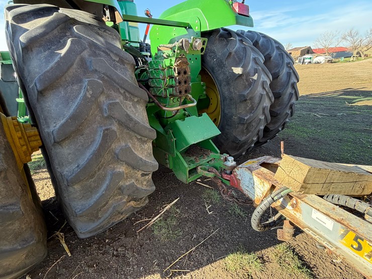 john-deere-9220-image-2