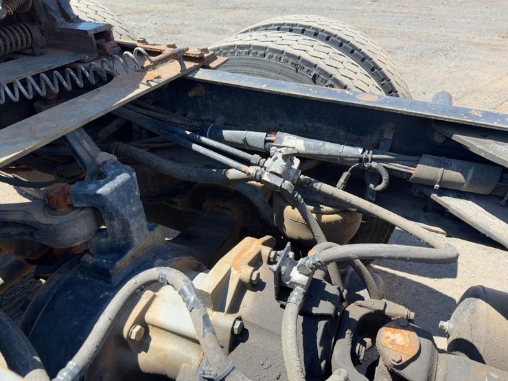 2000-kenworth-t800-image-15