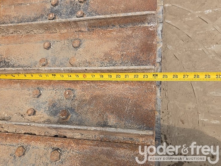 2019-deere-450k-lgp-image-17