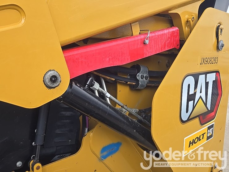 2022-caterpillar-289d3-image-21