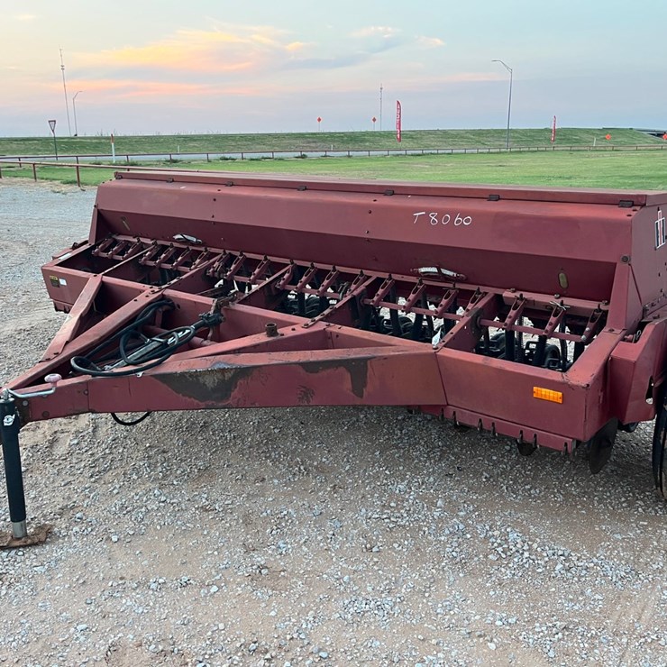 INTERNATIONAL 5100