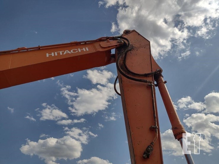 hitachi-zx350lc-6n-image-27