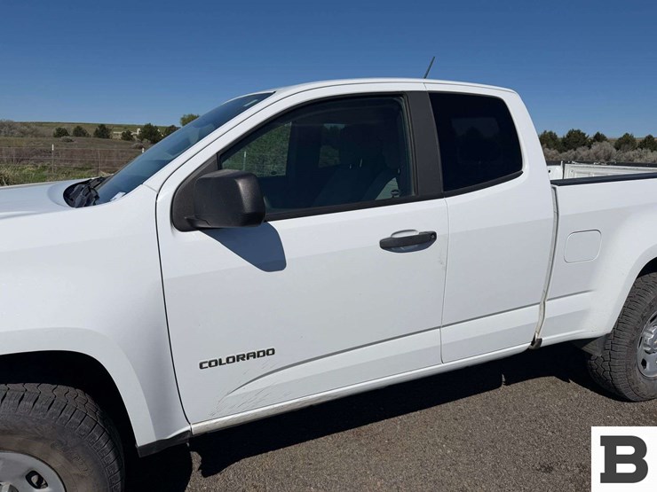 2018-chevrolet-colorado-image-11