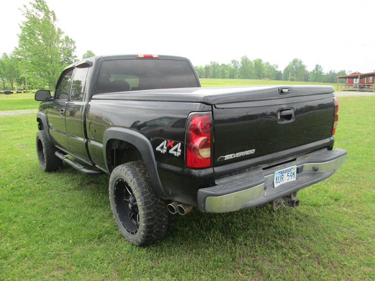 2006-chevrolet-2500-image-4