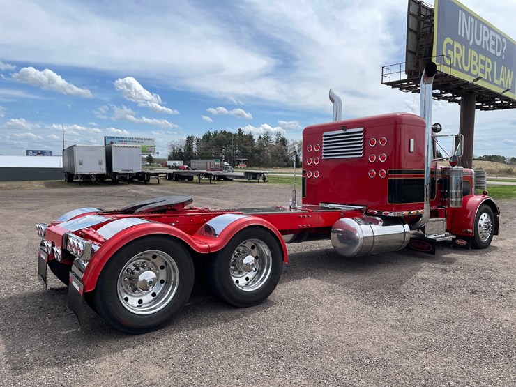 1976-peterbilt-359-image-5