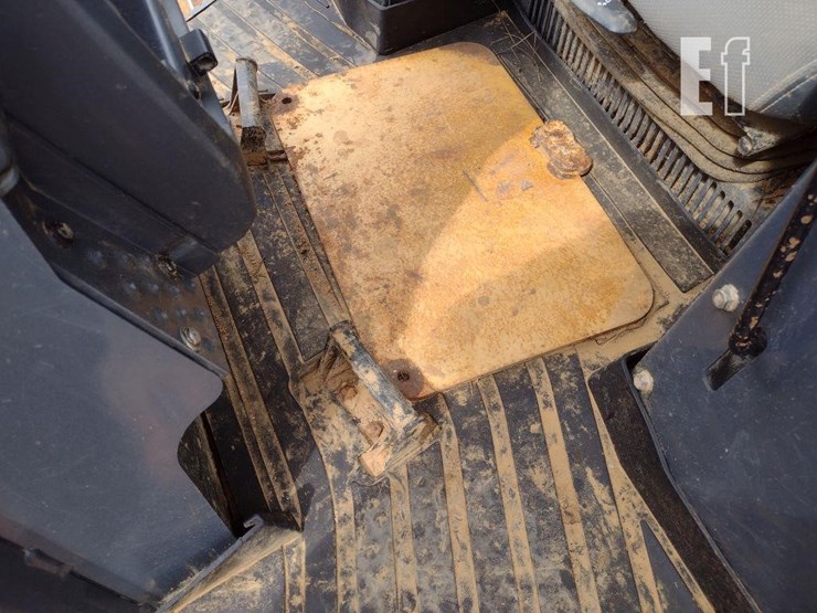 deere-650k-lgp-image-14