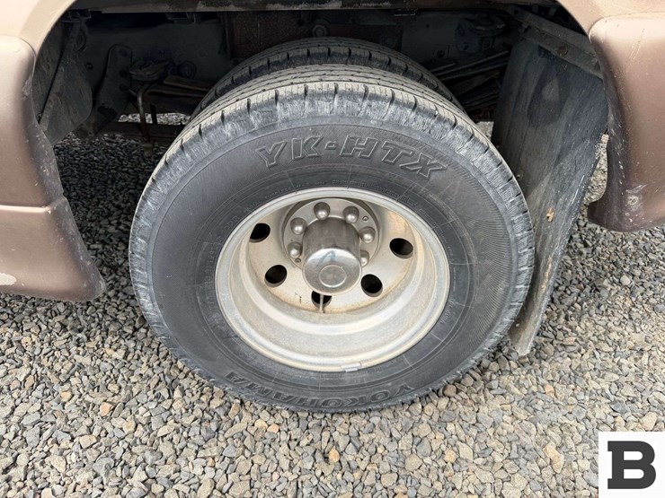 1997-ford-f350-image-17