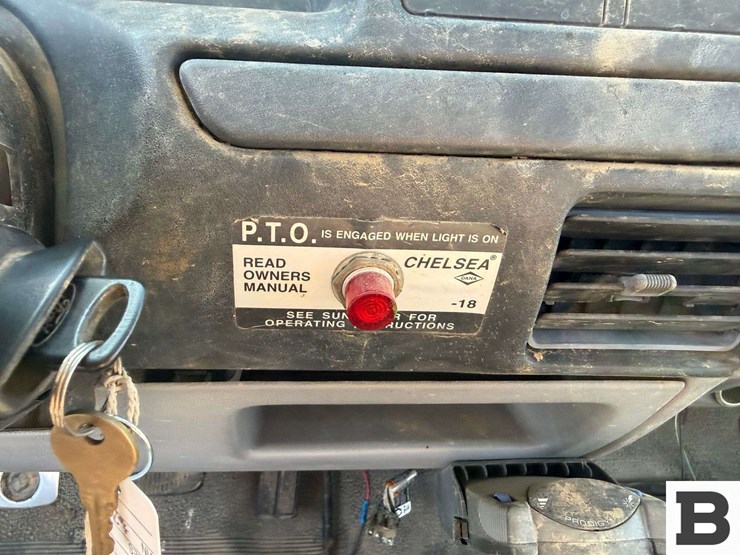 1997-ford-f350-image-31