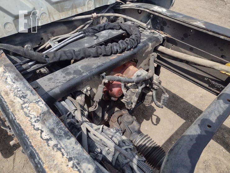 international-15-image-17