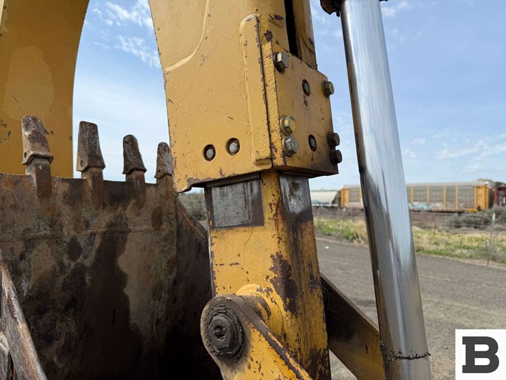 1993-caterpillar-416b-image-42