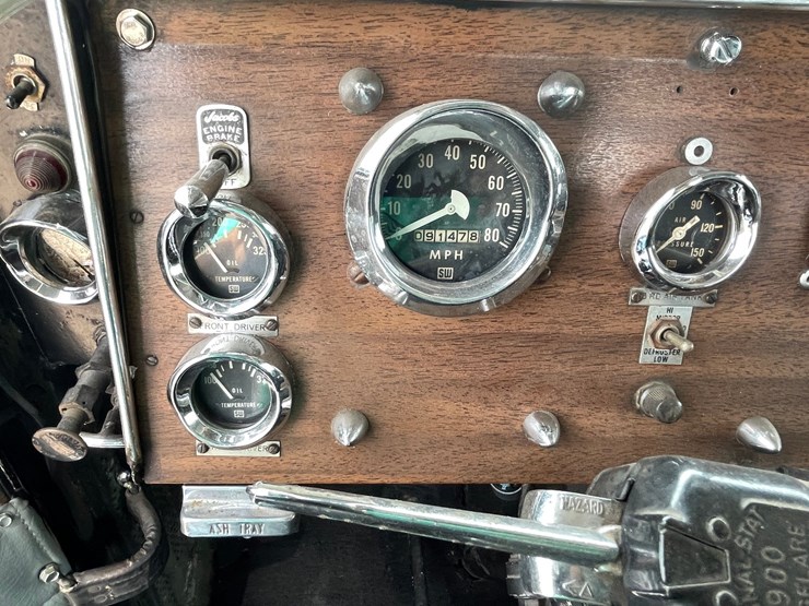 1970-peterbilt-358-image-122