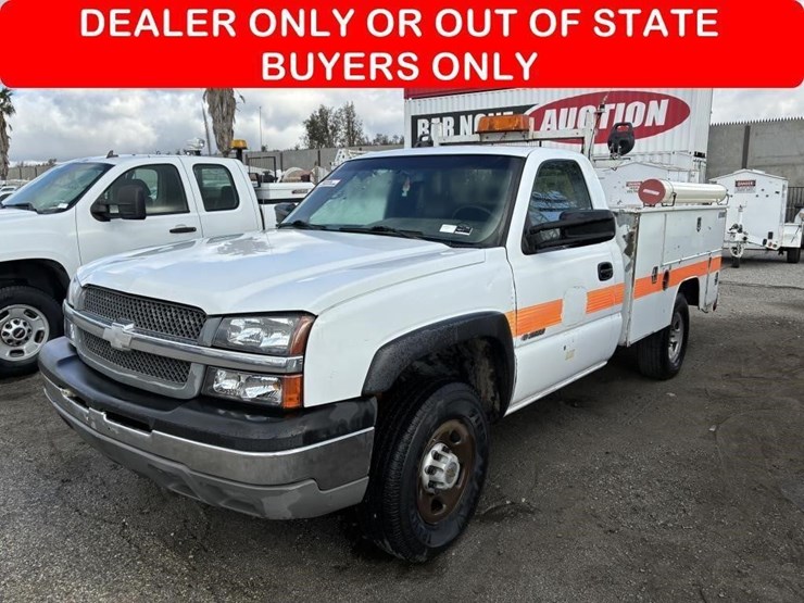 2003-chevrolet-silverado-2500-image-1