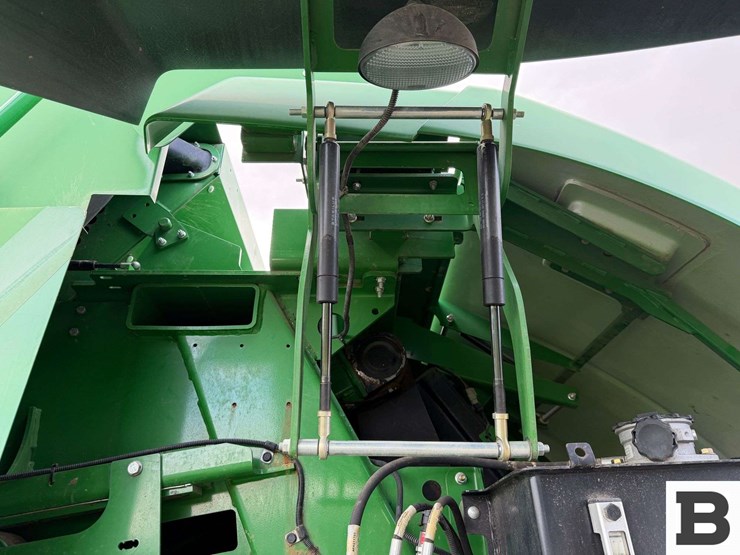 2015-john-deere-l340-image-68