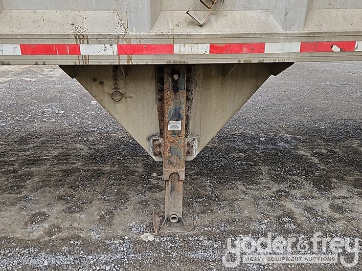 2003-east-walking-floor-trailer-image-9