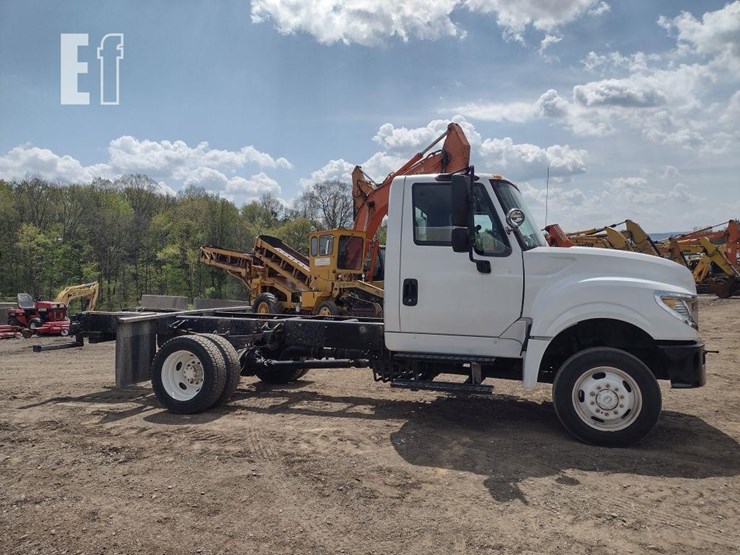 international-15-image-3