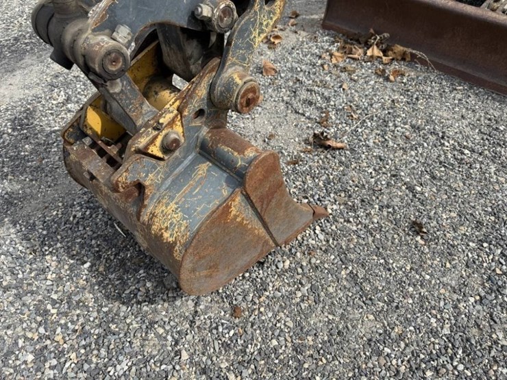 2018-deere-35g-image-9