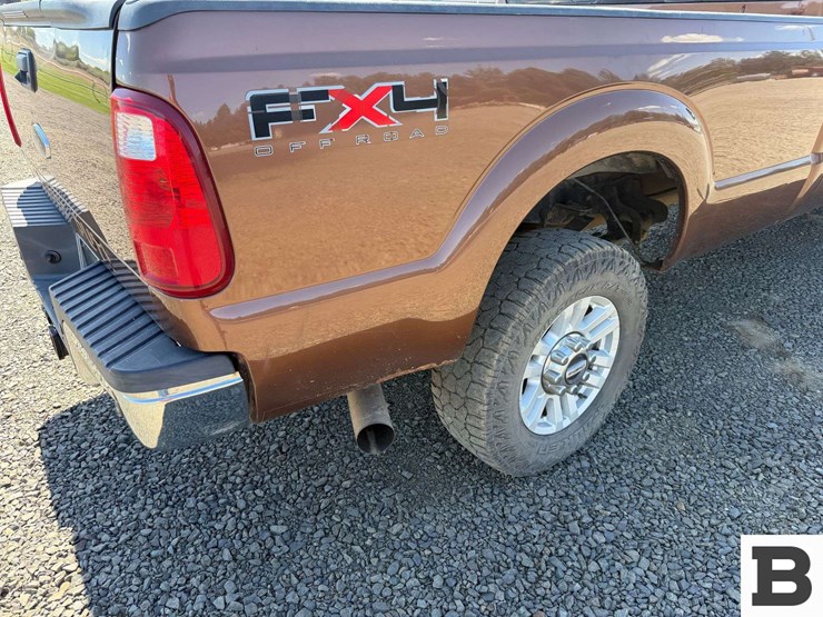 2011-ford-f350-image-21