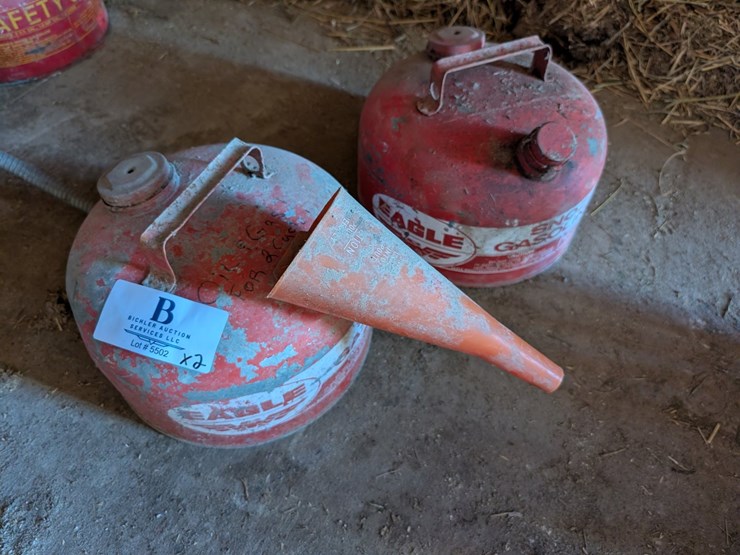 #5502-•-eagle-metal-gas-cans-image-1