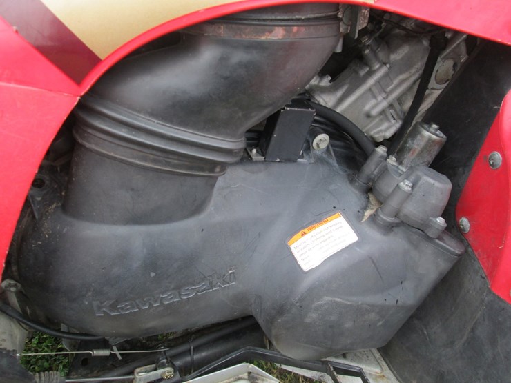 kawasaki-prairie-650-image-13