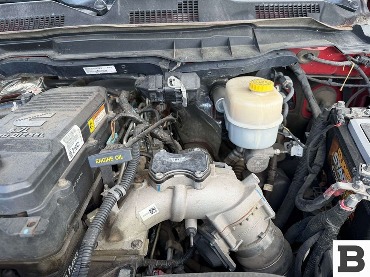 2016-dodge-2500-image-35