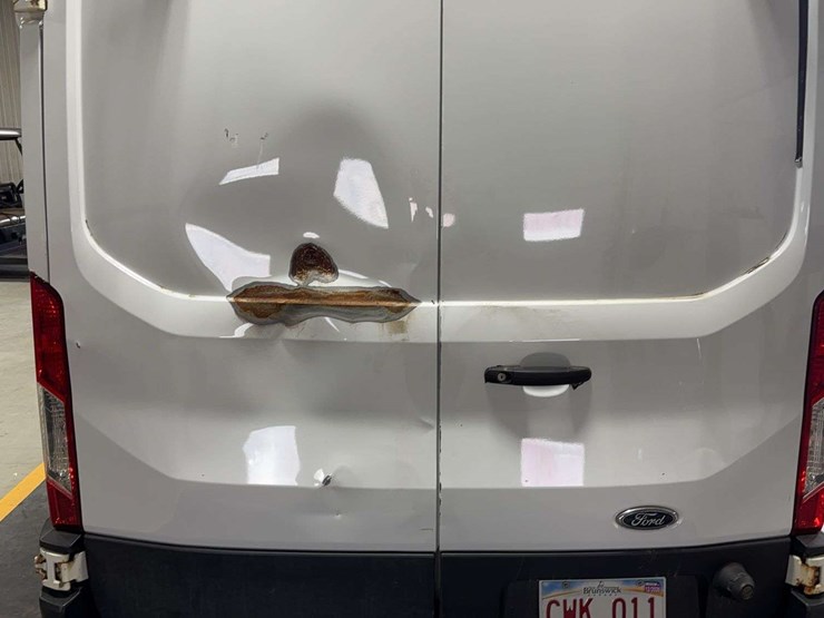 2019-ford-transit-image-25