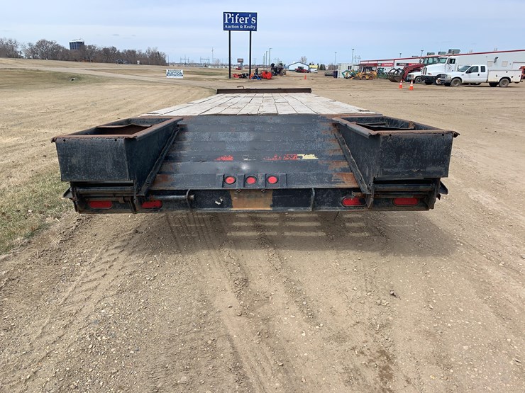 1993-towmaster-t50-image-7