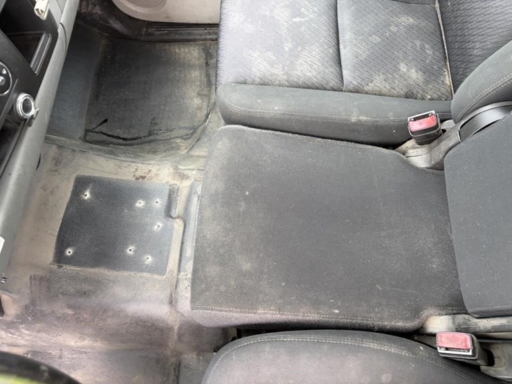 2012-gmc-sierra-2500-image-17