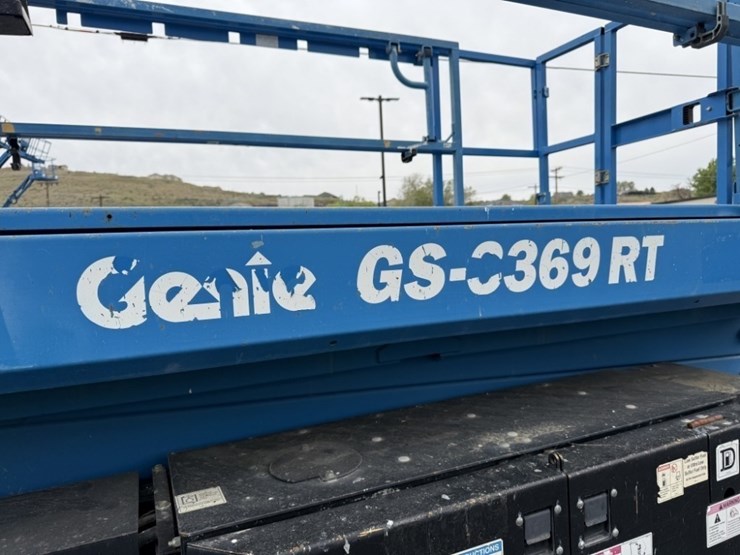 2014-genie-gs3369rt-image-13