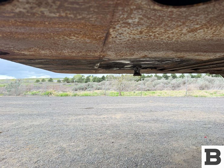 1984-fruehauf-open-top-image-11
