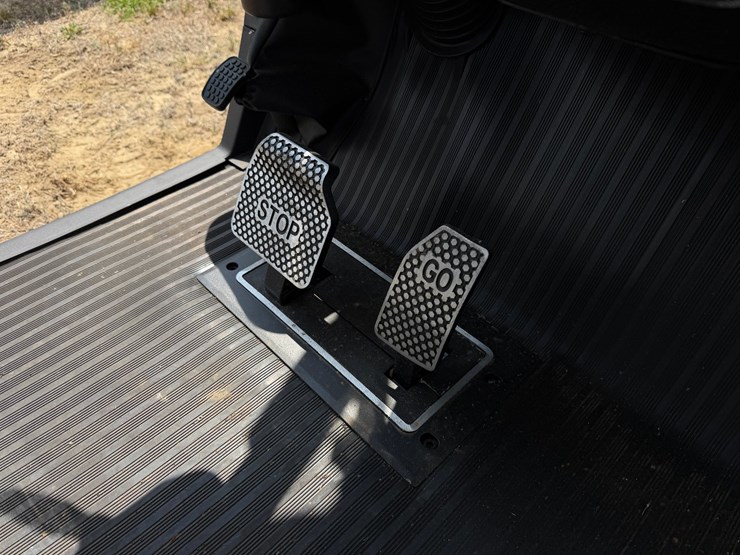 #579-•-#578-•-golf-cart-image-10