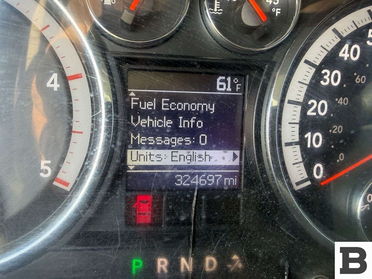 2012-dodge-3500-image-31