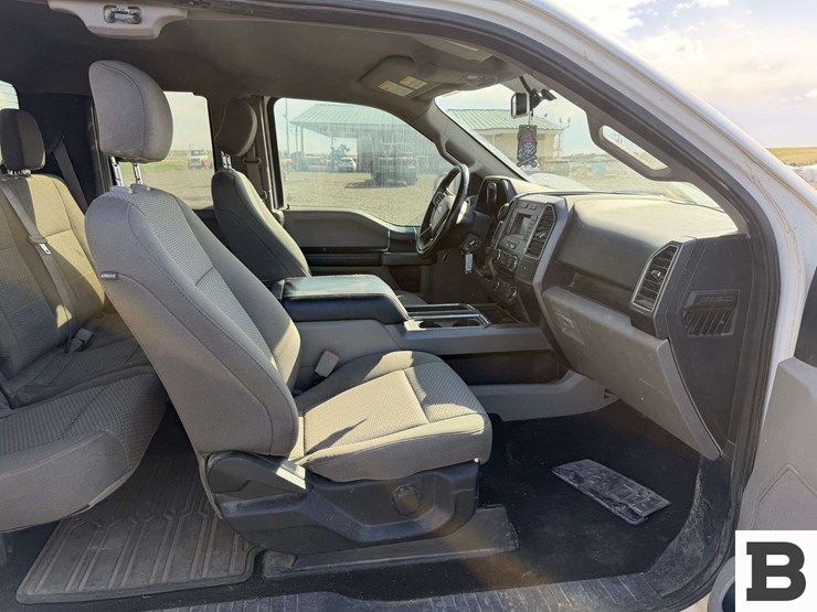 2018-ford-f150-image-22