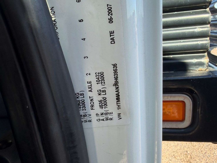 2008-international-durastar-4300-image-55