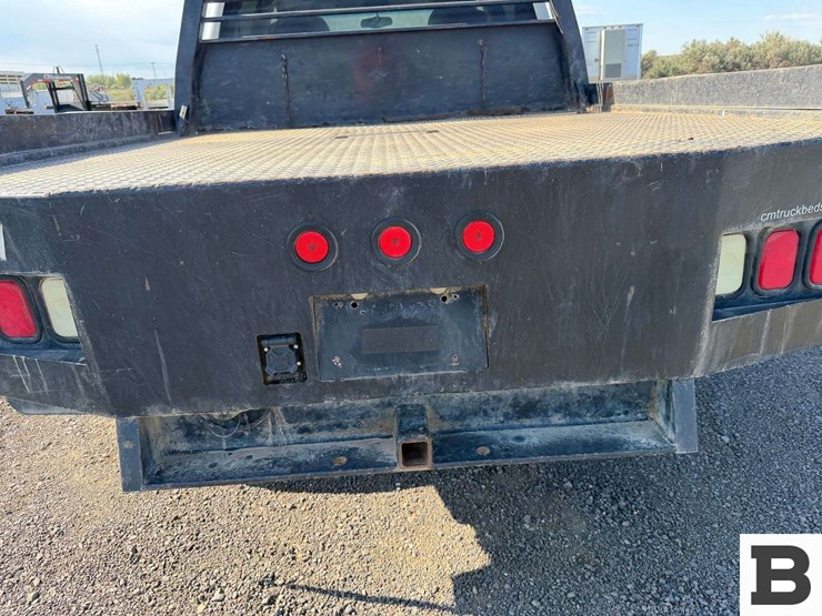 2002-chevrolet-silverado-2500hd-image-19