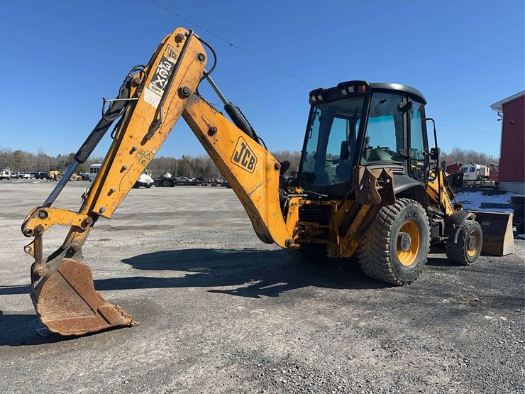 2012-jcb-3cx-image-5