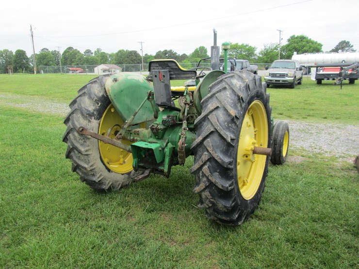 1967-john-deere-1020-image-3