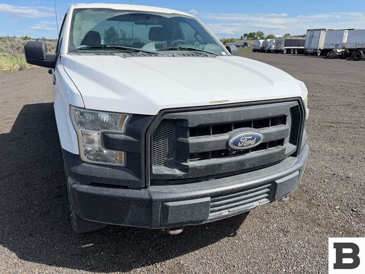 2016-ford-f150-image-8