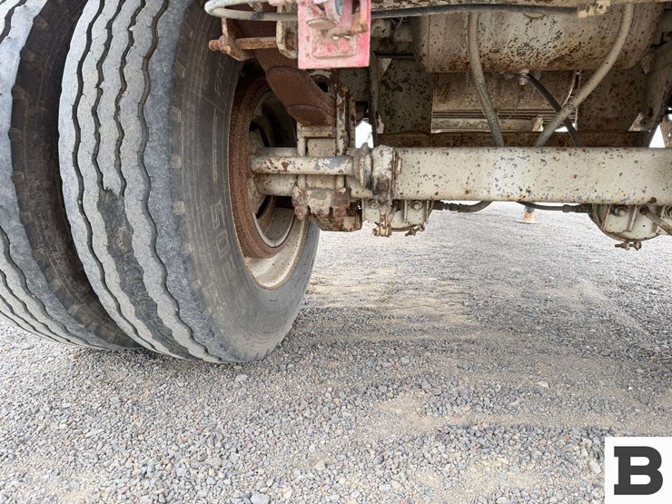 1984-fruehauf-open-top-image-23