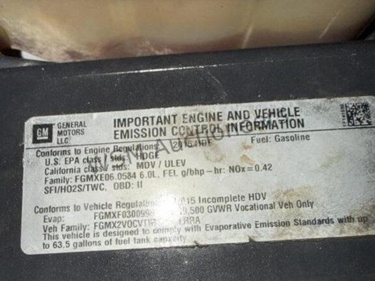 2015-chevrolet-silverado-3500hd-image-18