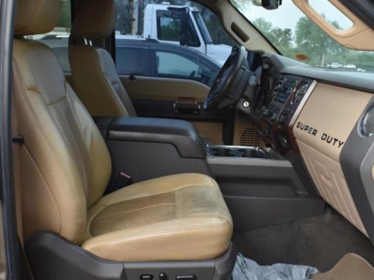 2011-ford-f250-image-9