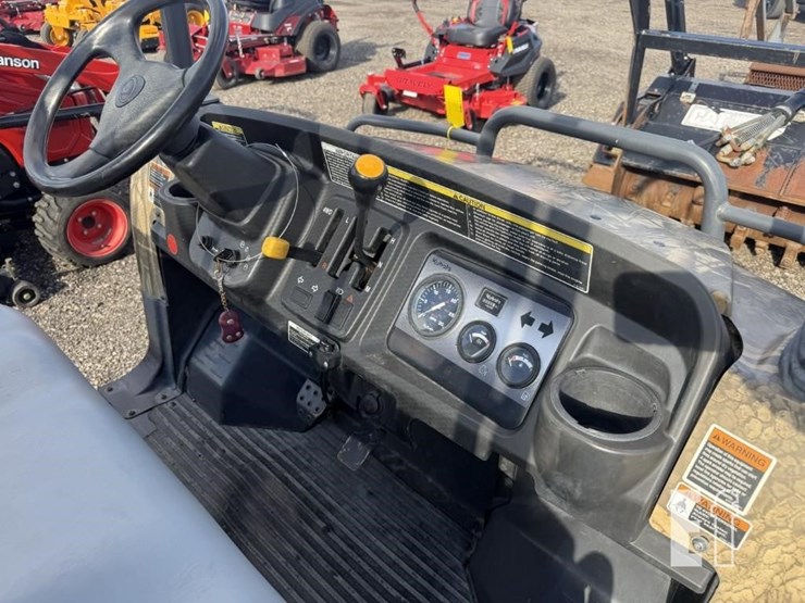 2010-kubota-rtv900-image-14