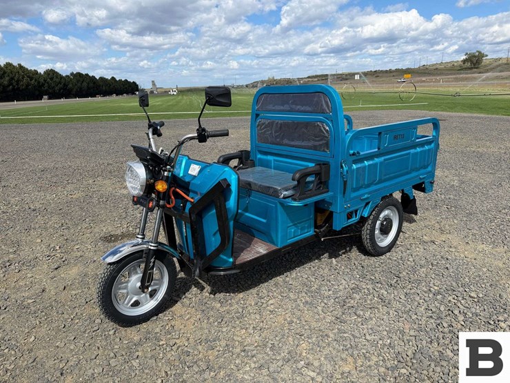 2025-ir-iret13-electric-tricycle-image-1