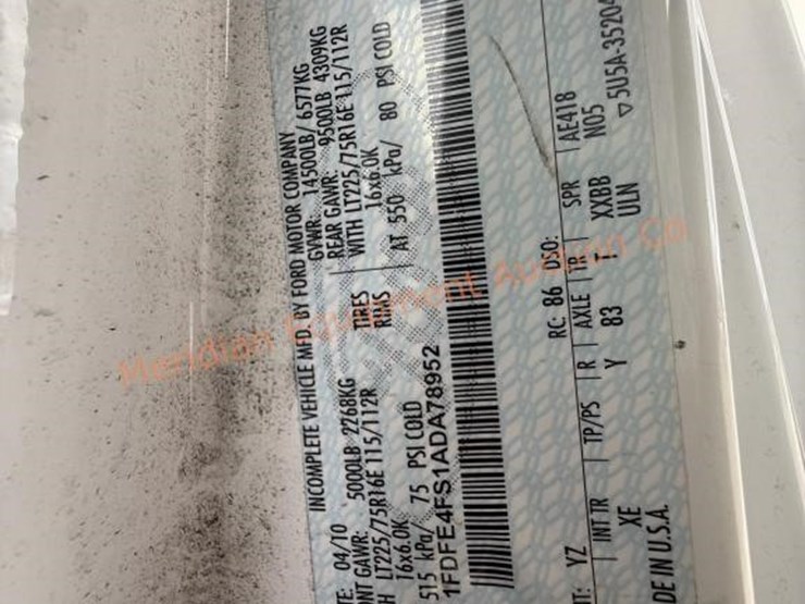 2010-ford-e450-image-27