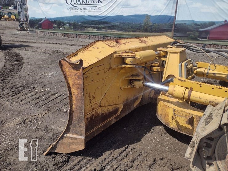 2008-deere-750j-lt-image-20