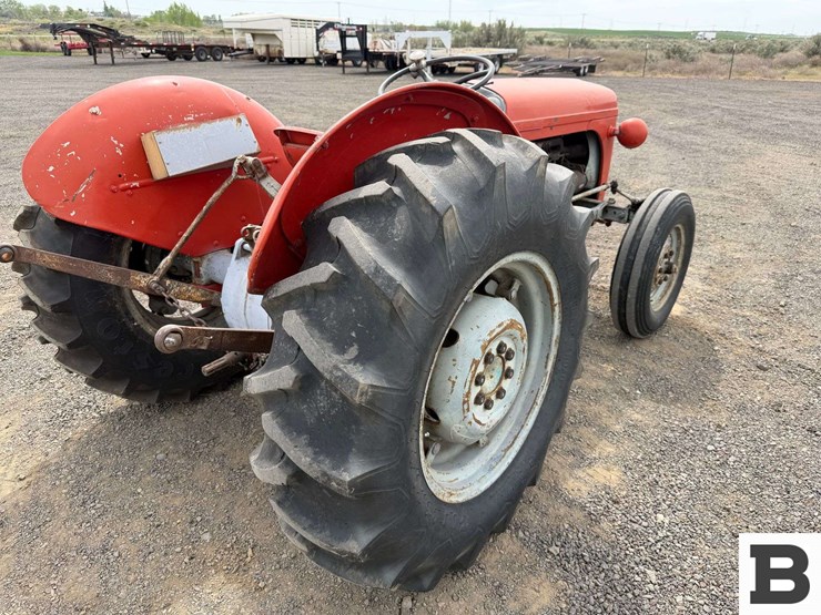 1952-ferguson-to30-image-26