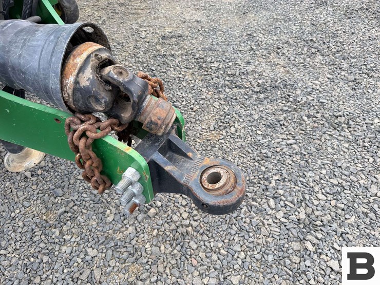 2015-john-deere-l340-image-10