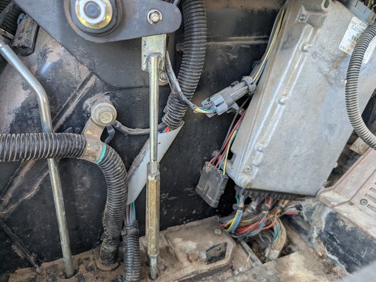 john-deere-7800-image-33