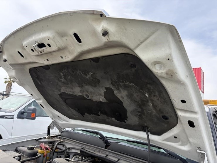 2012-gmc-sierra-2500-image-9